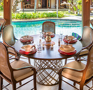 Des Indes I - Elegant dining table setting